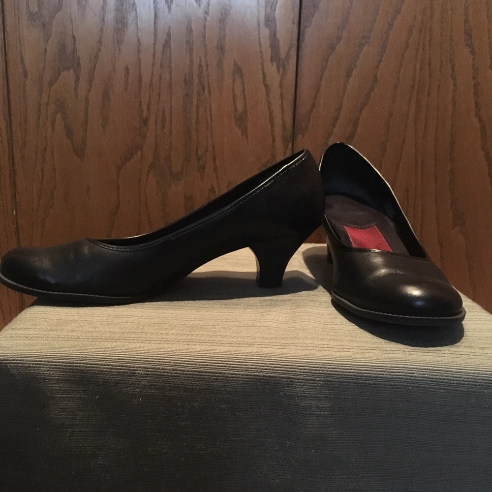 Black heels